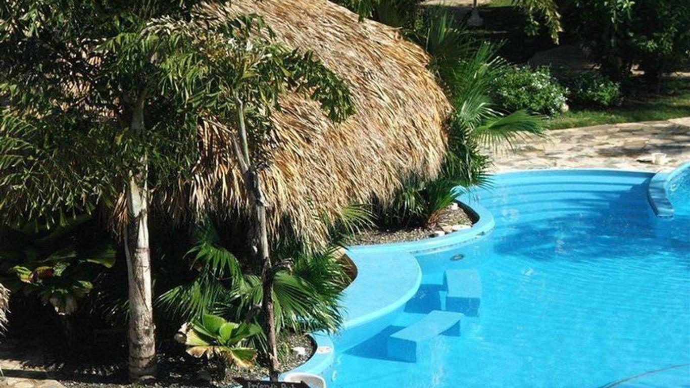 Playa Real Beach Resort