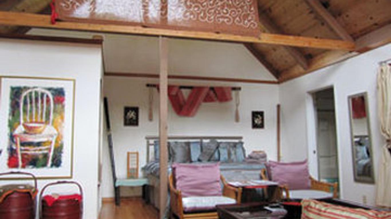 Lotus Garden Cottages