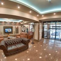 Uyut Hotel