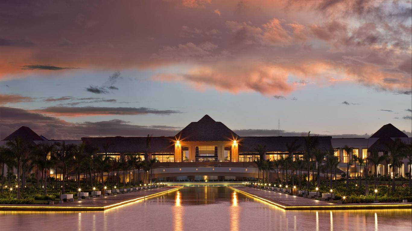 Hard Rock Hotel And Casino Punta Cana desde 290 (̶1̶.̶4̶2̶8̶). Punta