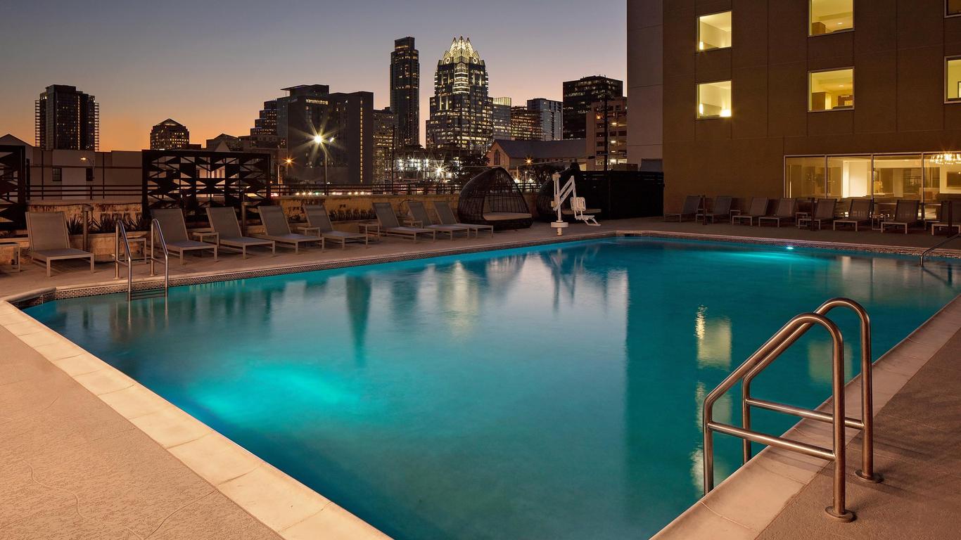 Hotel Indigo Austin Downtown - University