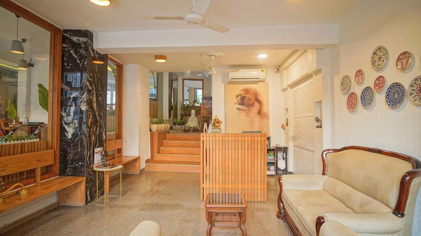 Hotel Ishan A Riverside Retreat