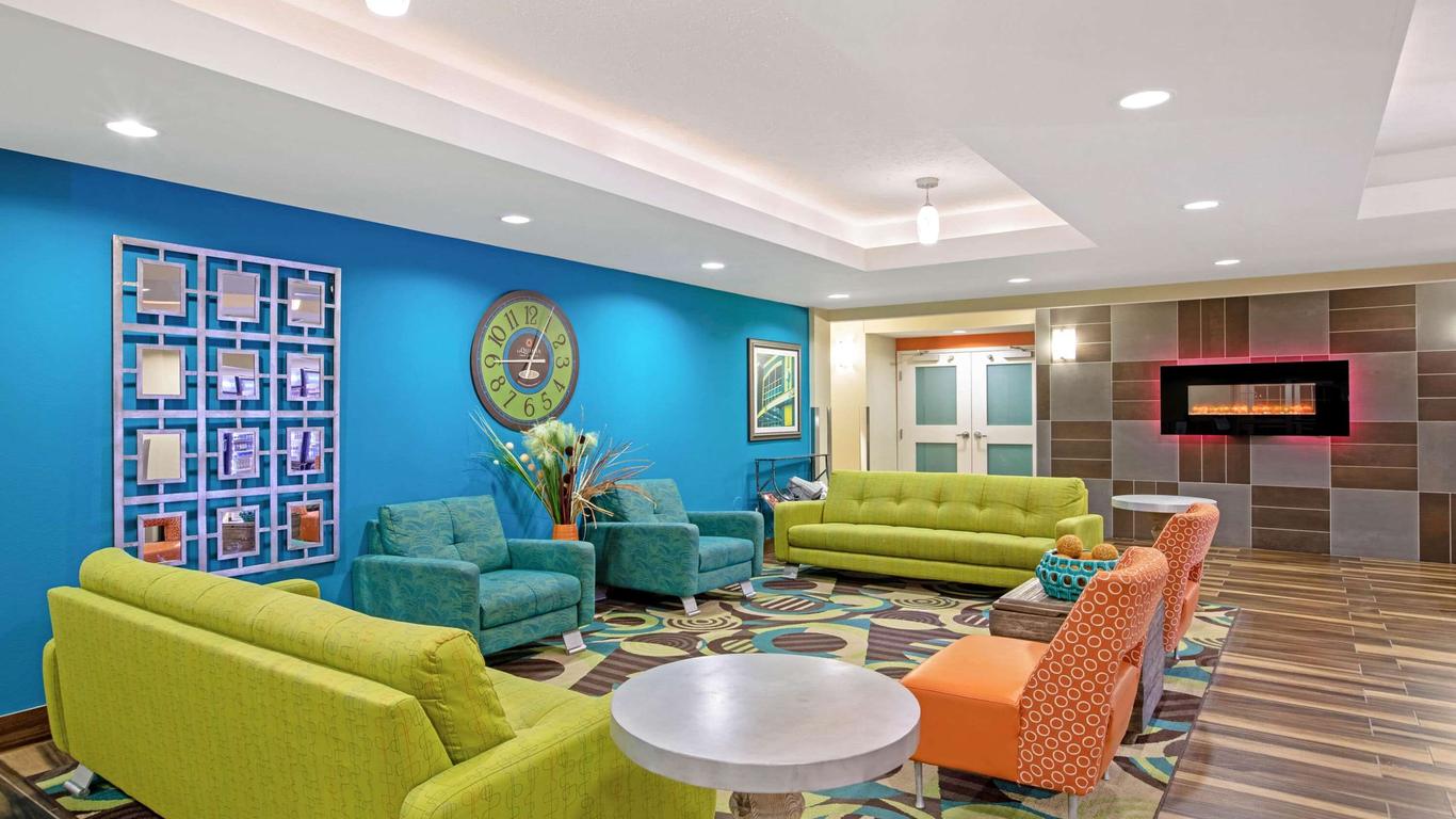 La Quinta Inn & Suites by Wyndham Grand Forks