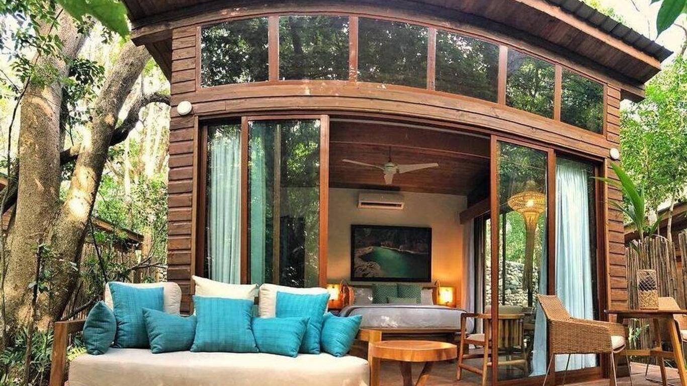 Casa Bonita Tropical Lodge