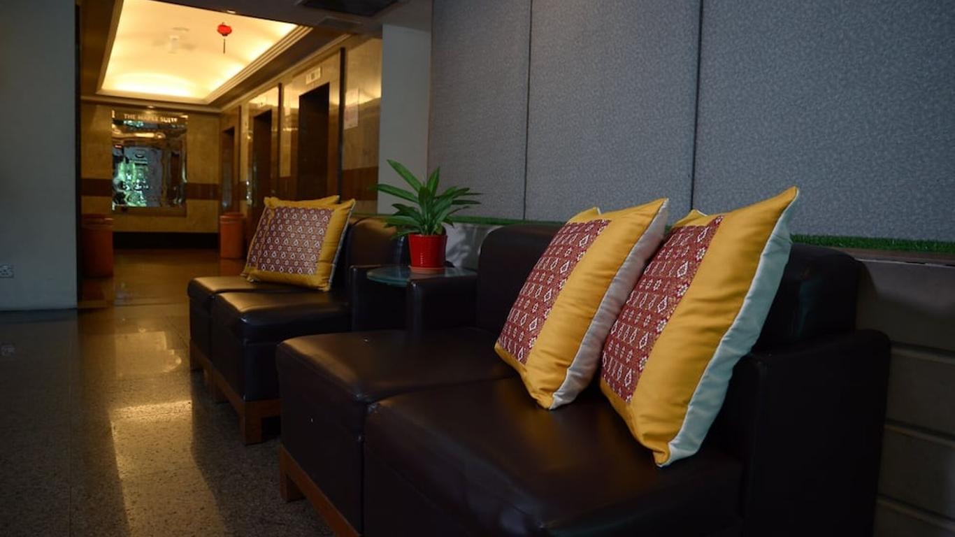 The Maple Suite