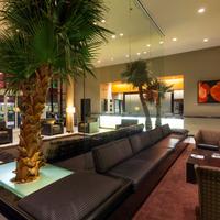 Ramada Plaza by Wyndham West Hollywood Hotel & Suites