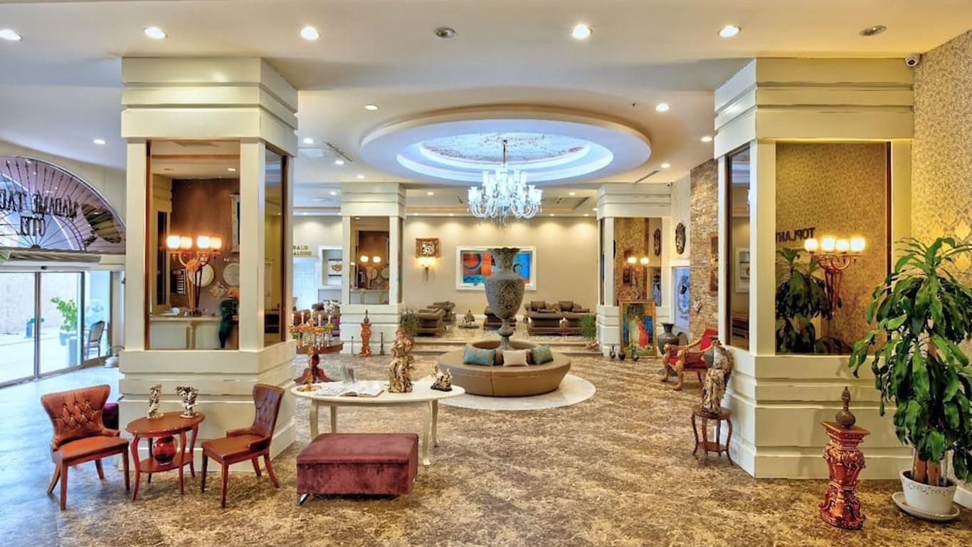 Madame Tadia Hotel