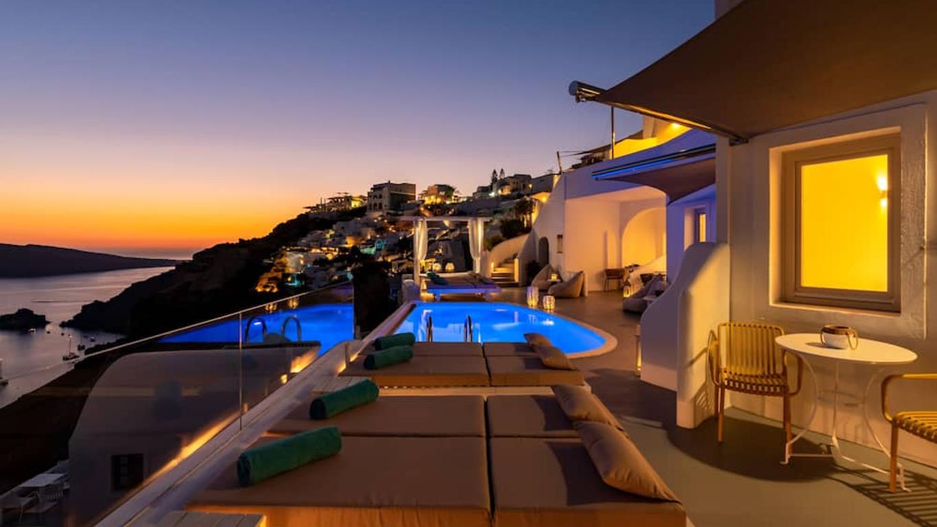 Kima Oia Suites