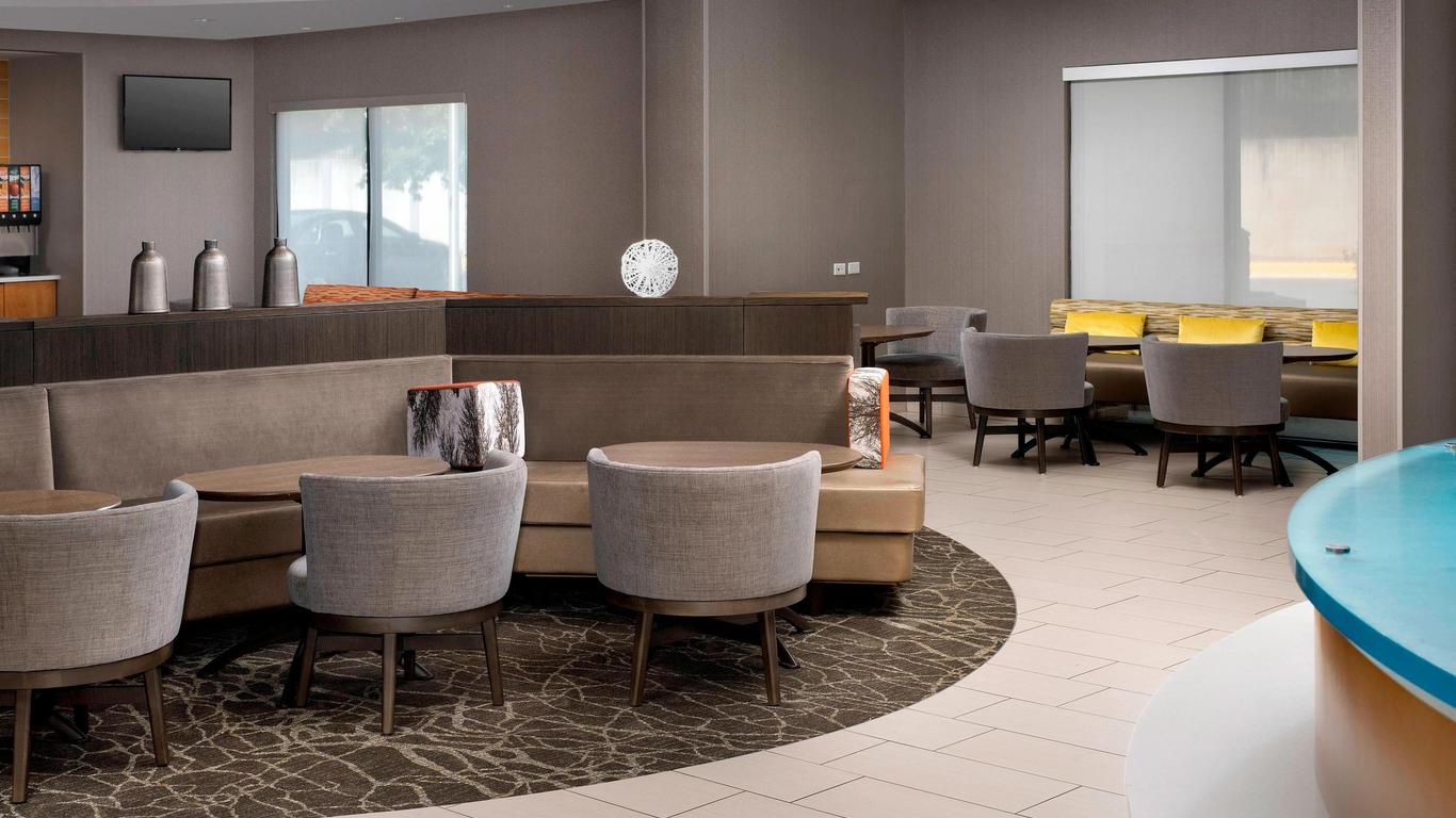 Springhill Suites Alexandria