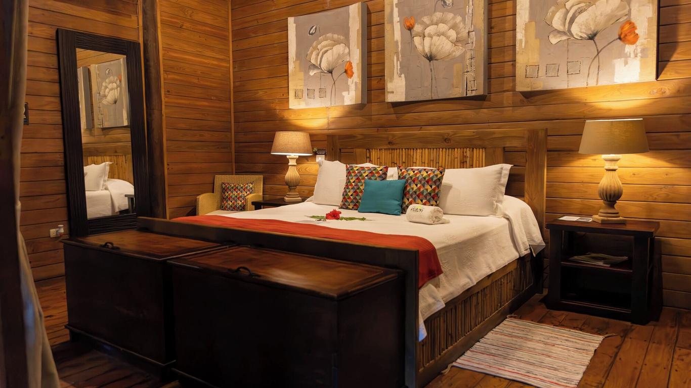 Platon Ecolodge