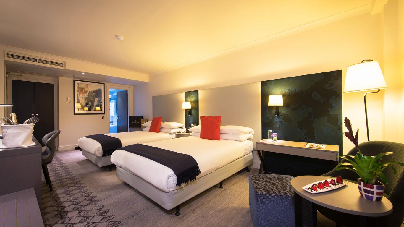 DoubleTree by Hilton London Kensington
