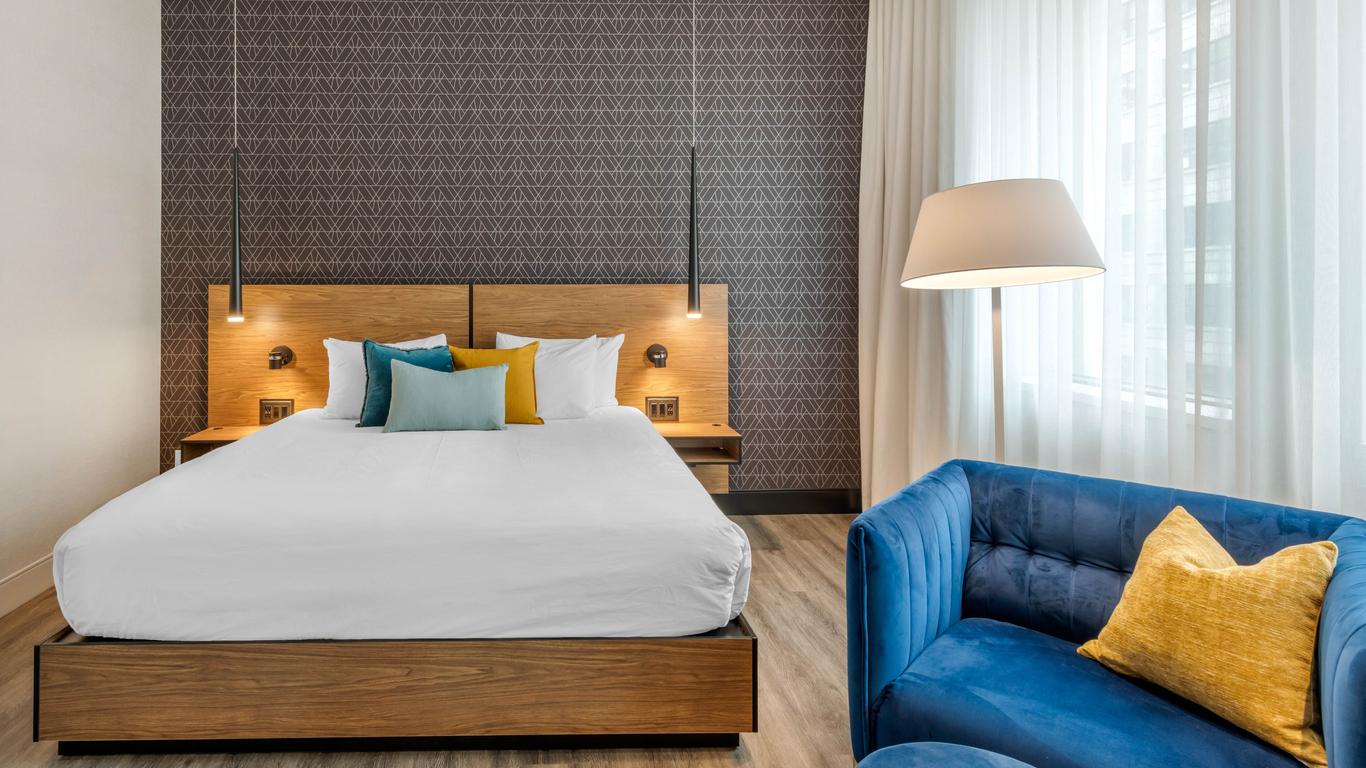 Hotel Royal William, Ascend Hotel Collection